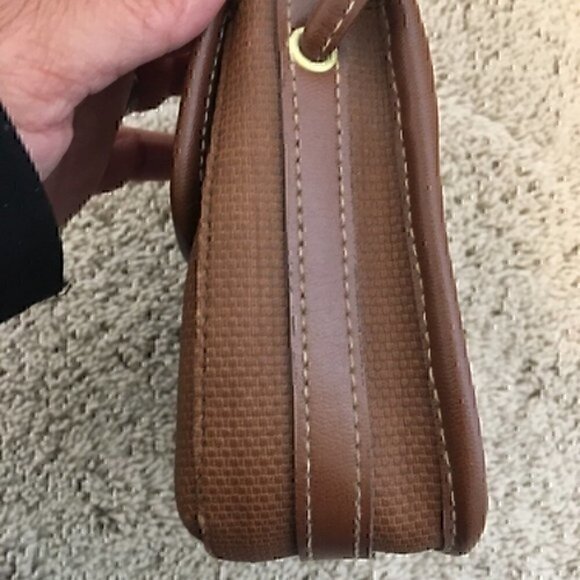 Vintage brown Liz Claiborne crossbody purse - Picture 15 of 16